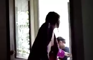 değil, gerçek bir porno yıldızı çırpmayı başardı, başörtülü seks filmi Ne ile dolu?