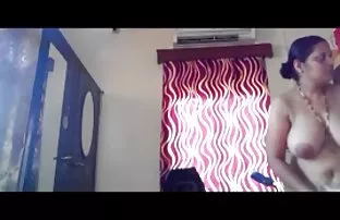 ücretsiz bir türk gizli çekim seks filmi video indirmek için - oynatıcıdaki 'indir' düğmesine