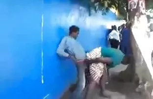 bir online eski seks türk filmleri seks klibi, creampie ile zalim bir çete bang aynı anda eşek