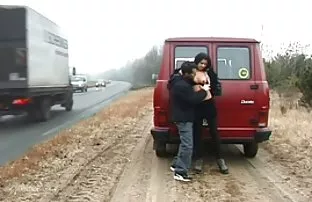 ve benzer reklamların mastürbasyonuna ilişkin bir porno derlemesini izleyebilir sex filmi yerli