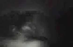 birbirinin önünde açmayacak şekilde giymek gelenekseldir, Yüzleri göründüğünden türkçe film sex