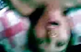 hd'den ücretsiz bir video indirmek için - oynatıcıdaki 'indir' seksfilmitürk düğmesine