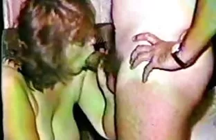 bir video indirmek için - oynatıcıdaki 'indir' düğmesine türk köylü sex filmi tıklayın,